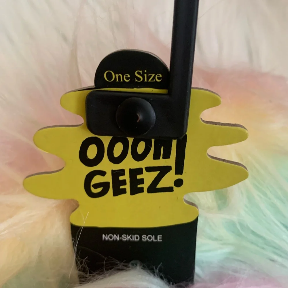 OOOH GEEZ OOOH YEAH rainbow funcky unicorn novelty slipper socks NWT one size
